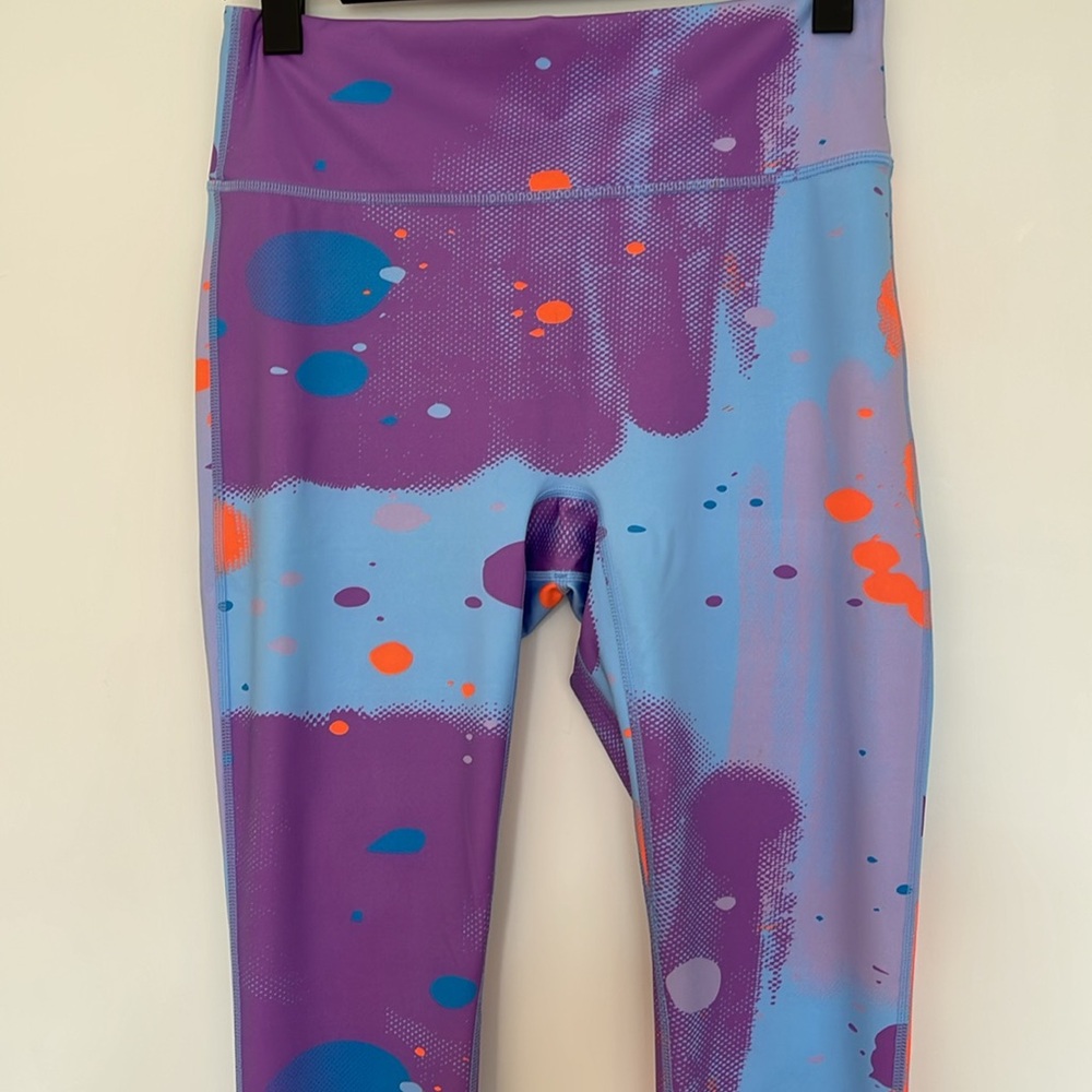 FABLETICS Anywhere Motion365+ High-Waisted Legging - Picture 11 of 13